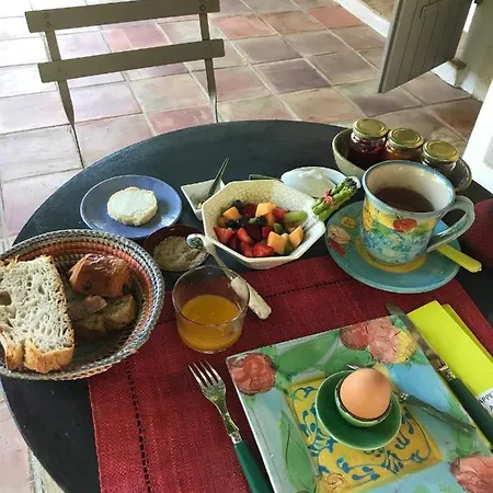 Les Salins - La Sassiere Bed & Breakfast Saint-Tropez